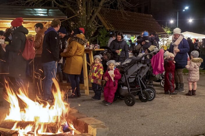 Foto Adventmarkt Dross Weintaufe