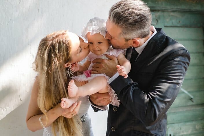 Hochzeit Brautpaar mit Baby Heuriger Loiskandl Guntersdorf