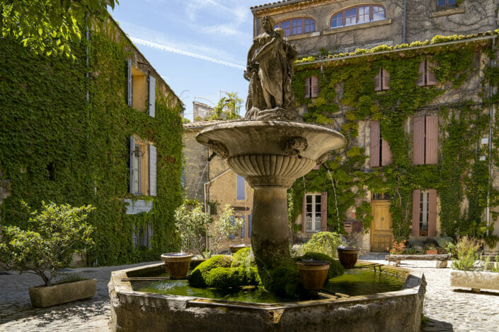 Saignon in France