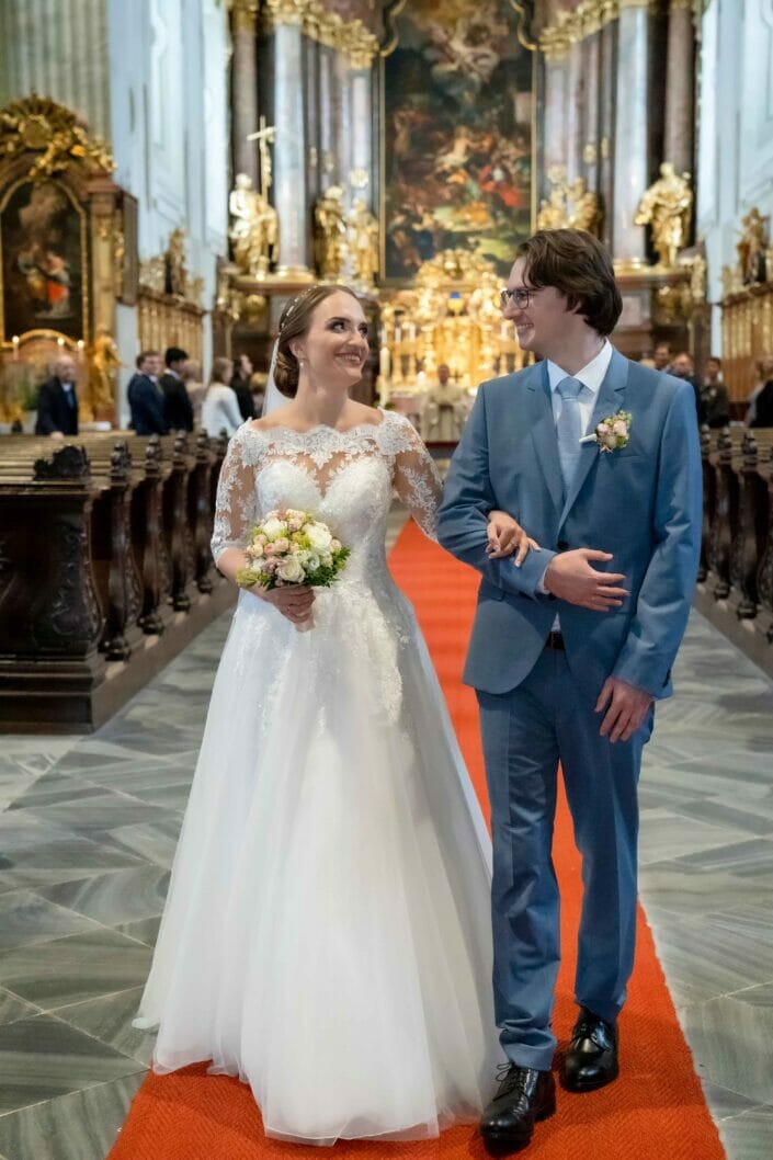 Brautpaar Auszug Dom Krems